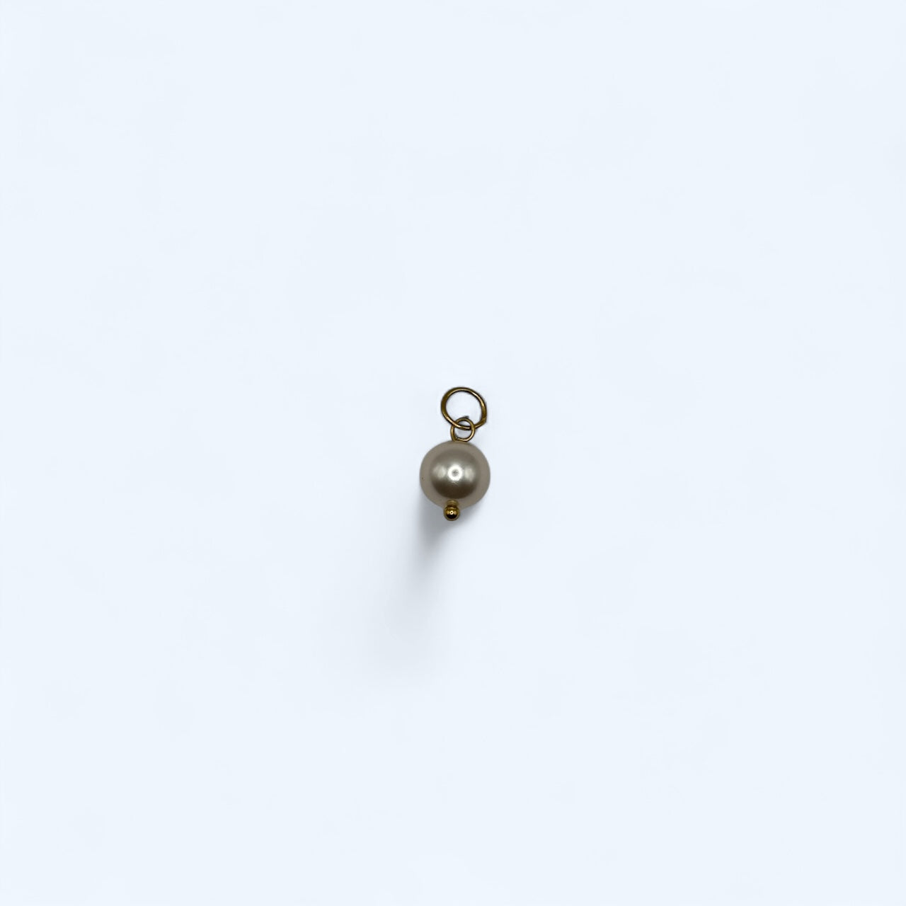 ‘Lone Pearl’ Charm