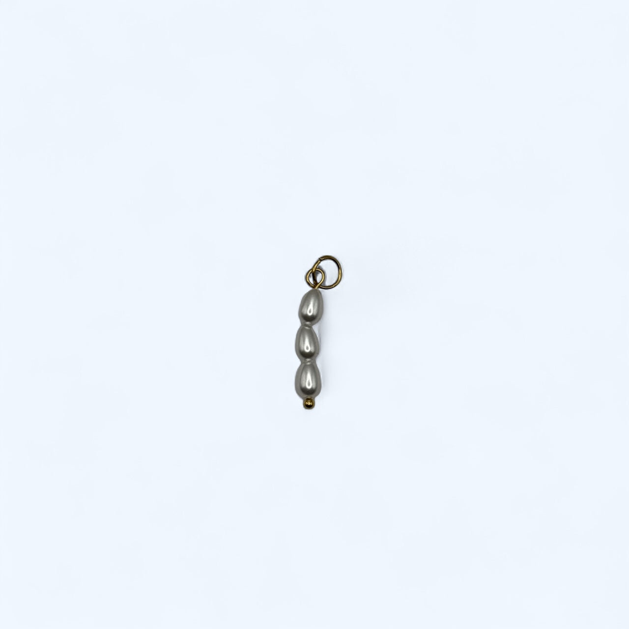 ‘Three Pearls, One Charm’ Charm